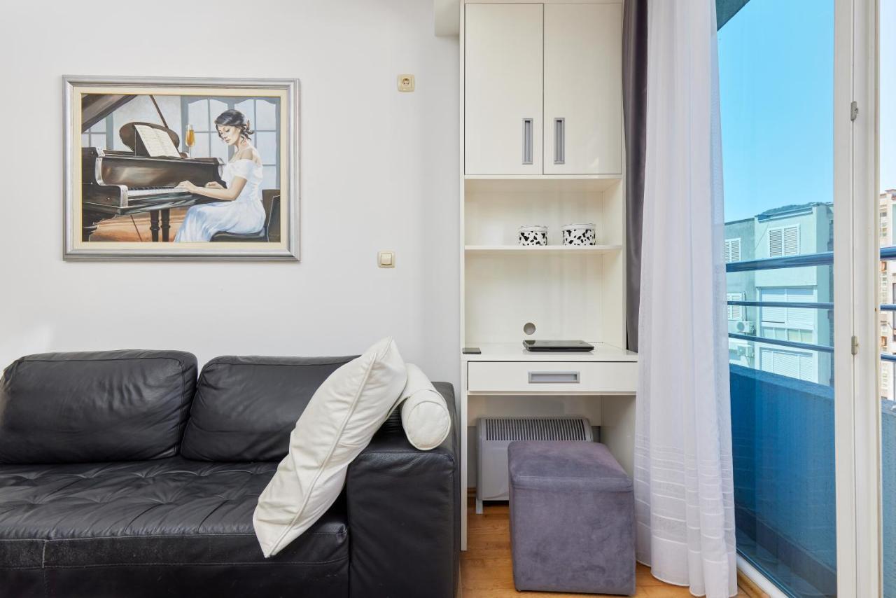 Apartment Danila In City Centre Kotor Exterior photo